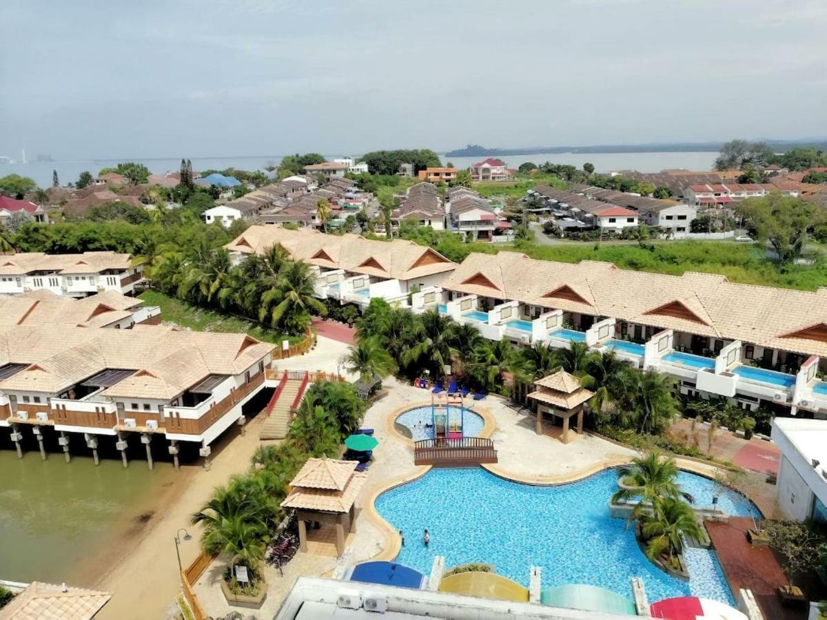 Private Pool Water Villa