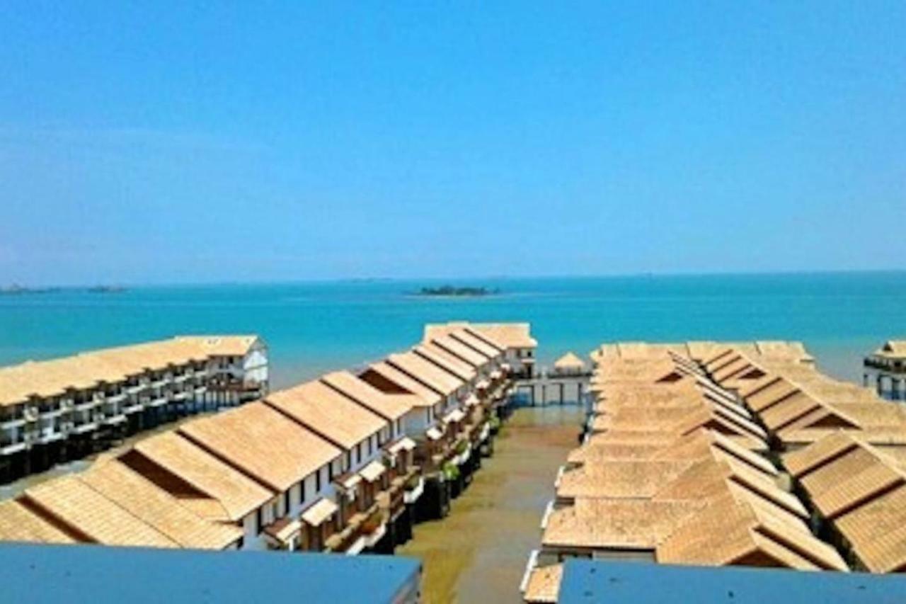 Private Pool Water
